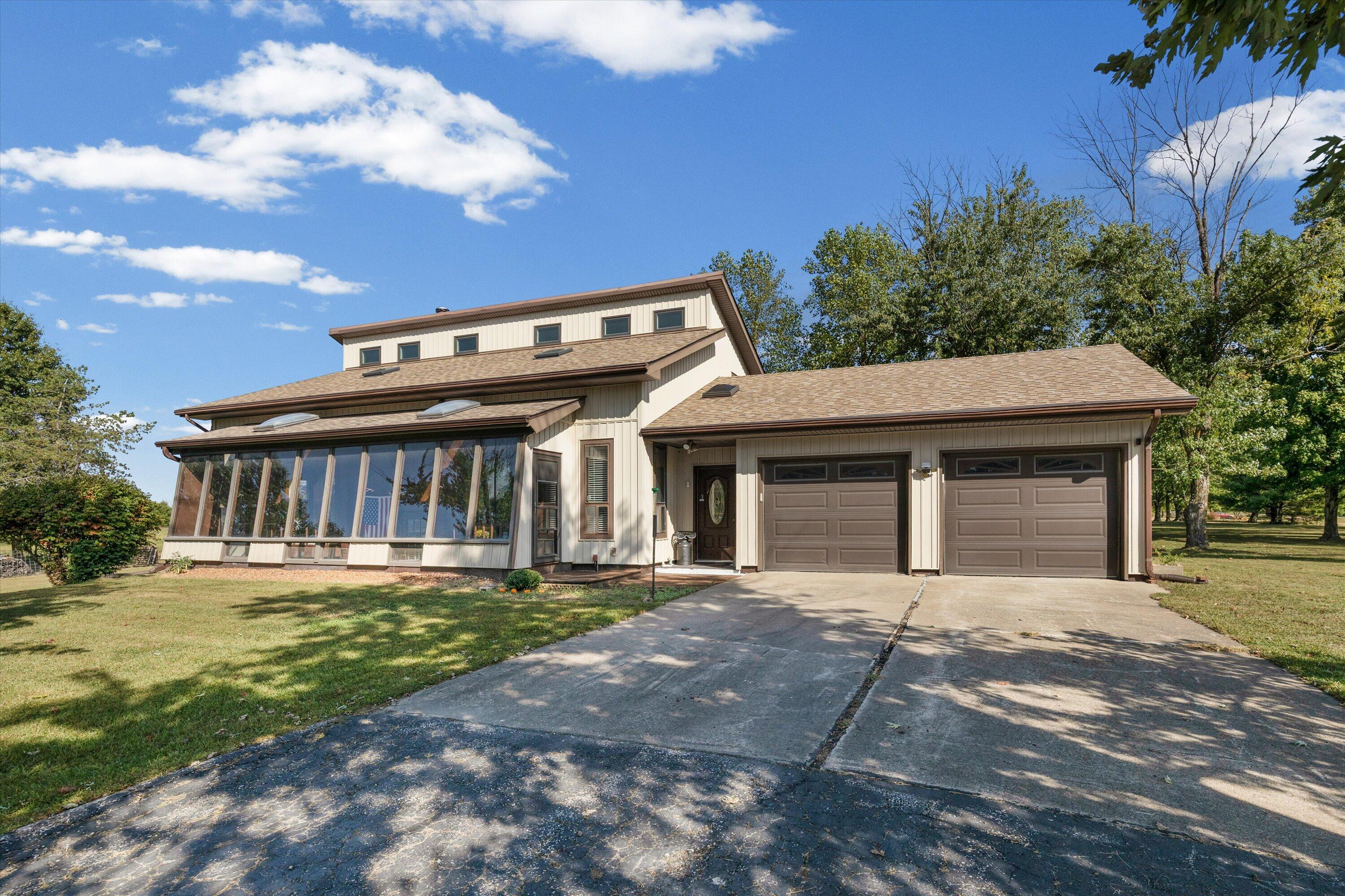 5151 East Woodson Harris Road Columbia, MO 65201 - Photo 4 of 39 Gallery Image 4