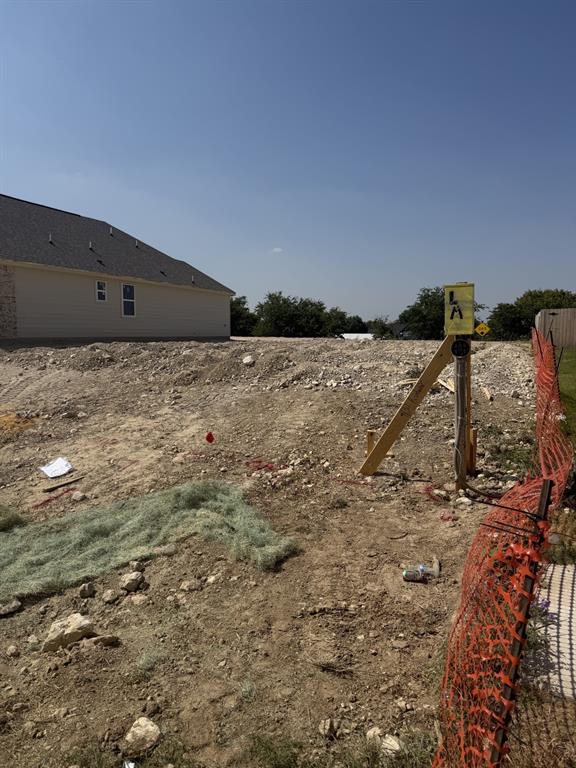 1132 Runway Road Fort Worth, TX 76131 - Photo 3 of 27 Gallery Image 3