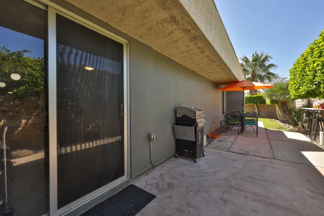 $3,800 | 1181 Sunflower Lane, Palm Springs, CA 92262