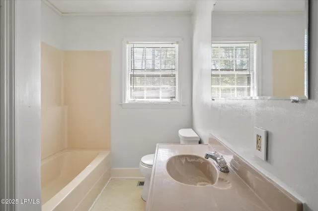 $240,000 | 105 Pinewood Street, Walterboro, SC 29488