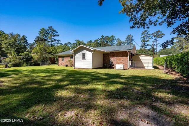 $240,000 | 105 Pinewood Street, Walterboro, SC 29488