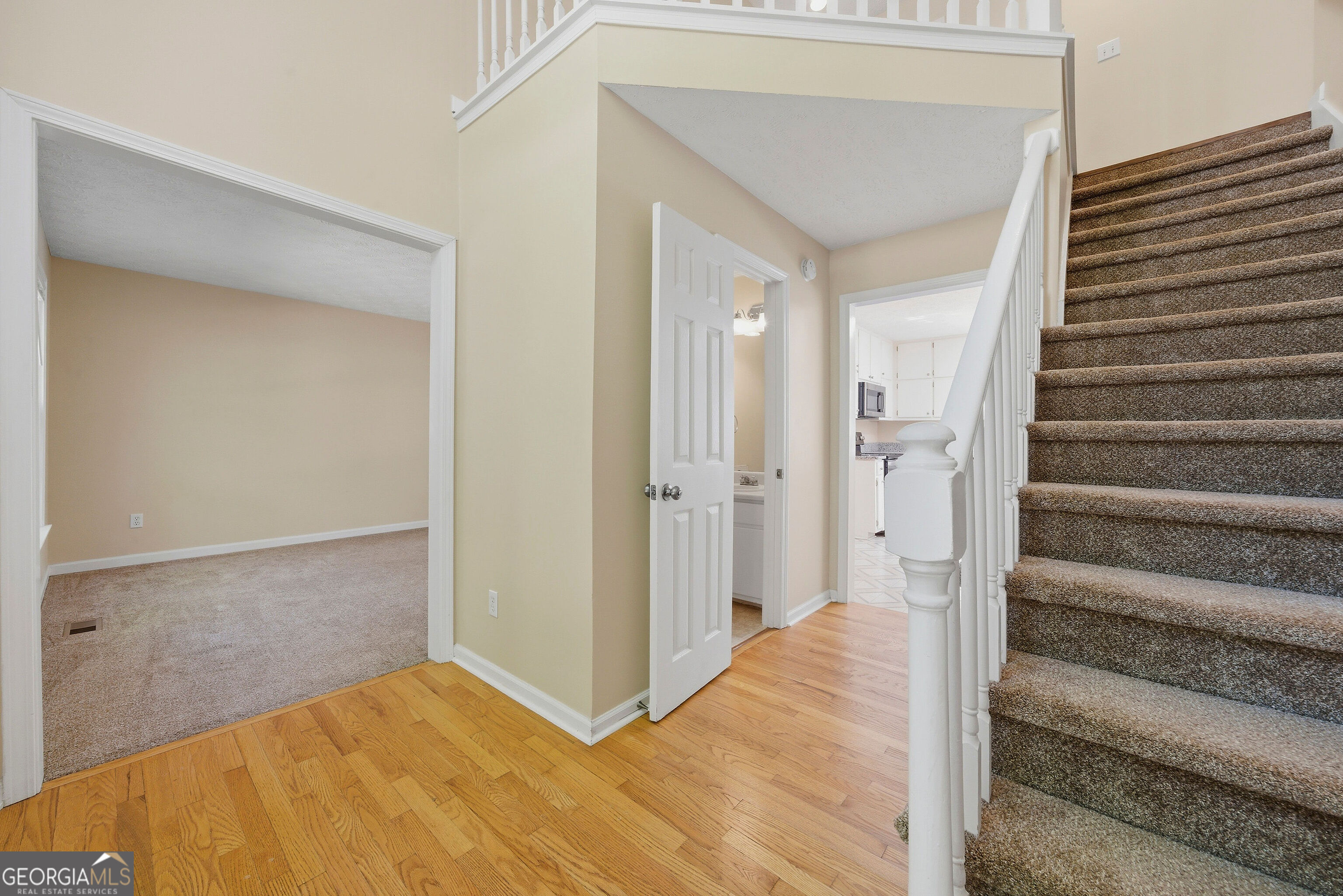 430 Ridgemont Drive Fayetteville, GA 30215 - Photo 3 of 43