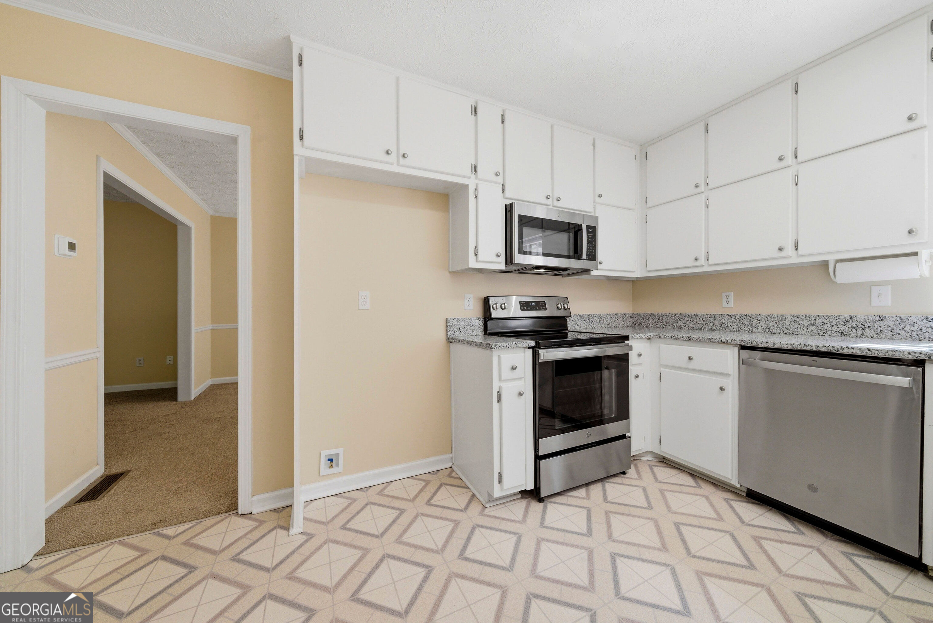 430 Ridgemont Drive Fayetteville, GA 30215 - Photo 10 of 43