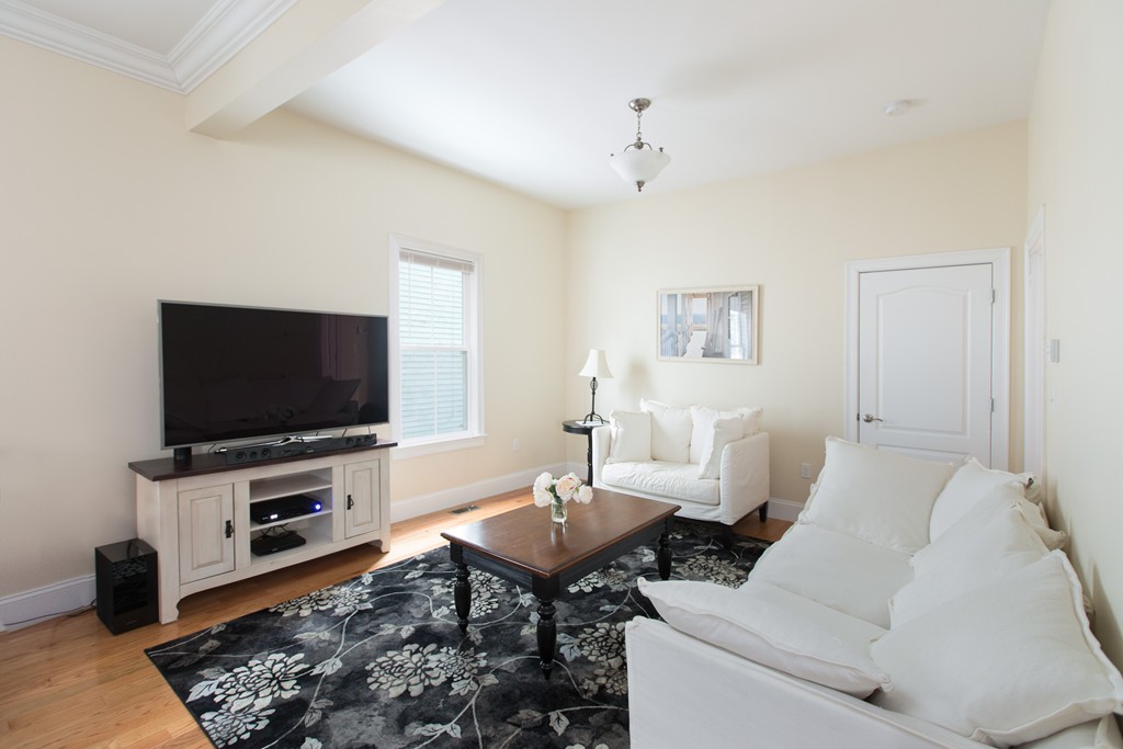 926 Dorchester Avenue, Unit 1 Boston, MA 02125 - Photo 7 of 17