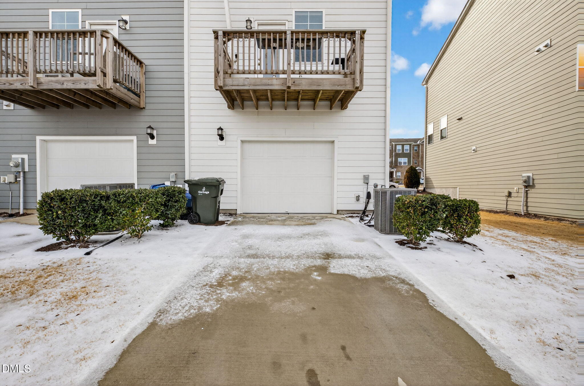 6626 Perry Creek Road Raleigh, NC 27616 - Photo 32 of 40 End Unit