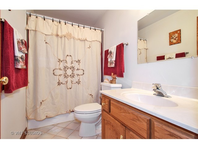 8721 West Sunset Road Niles, IL 60714 - Photo 14 of 15