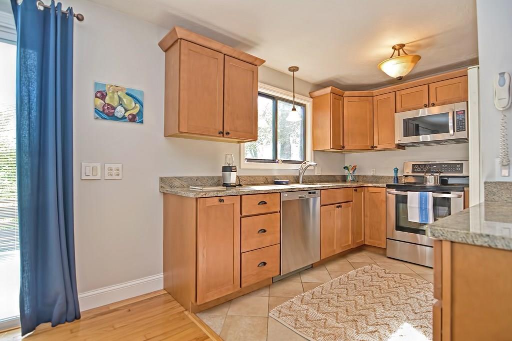 35 Flanders Road Westborough, MA 01581 - Photo 13 of 35 Gallery Image 13
