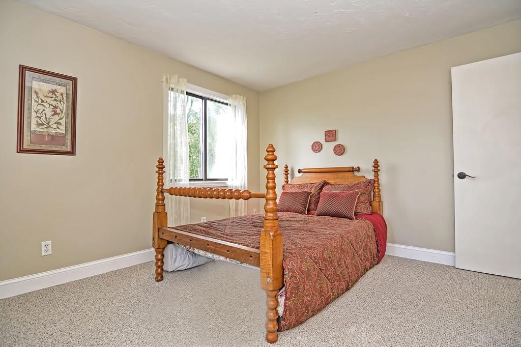 35 Flanders Road Westborough, MA 01581 - Photo 19 of 35 Gallery Image 19
