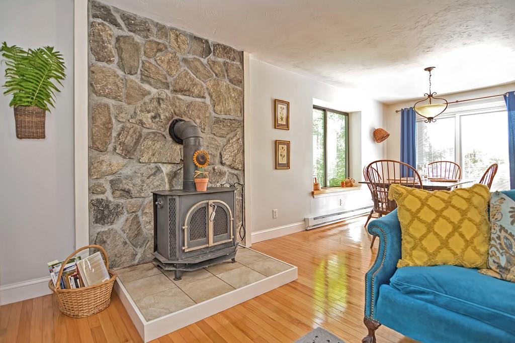 35 Flanders Road Westborough, MA 01581 - Photo 9 of 35 Gallery Image 9