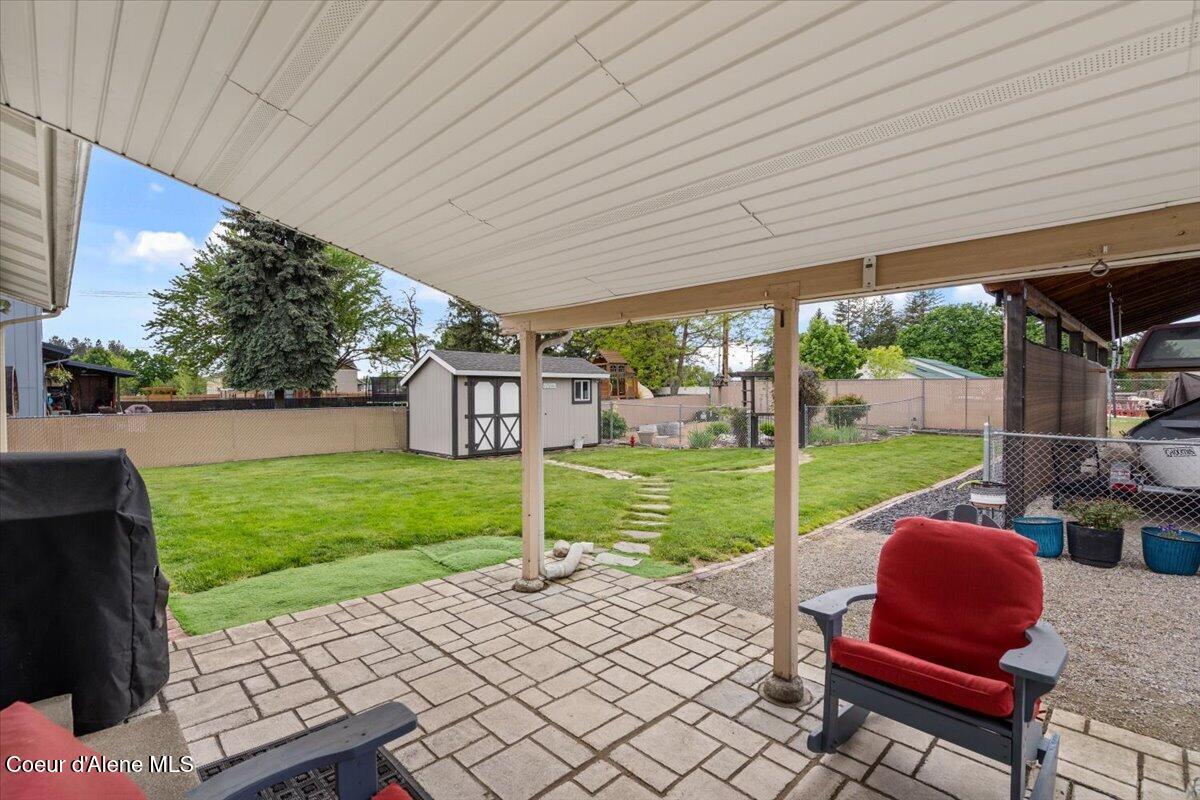9675 North Valley Way Hayden, ID 83835 - Photo 38 of 50 39-Patio