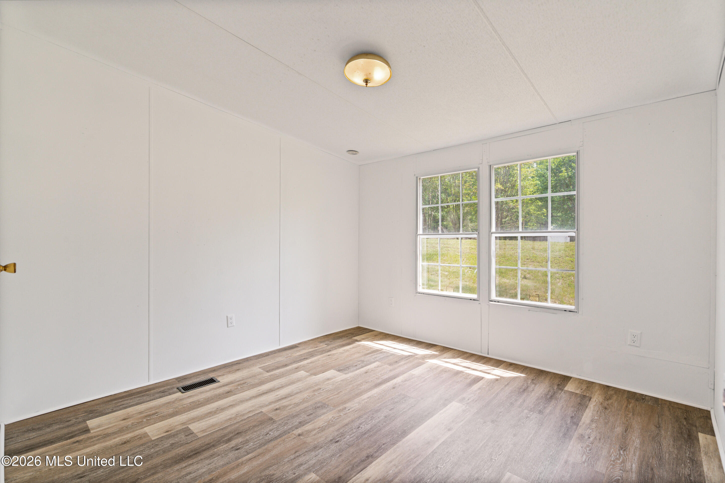 258 Coles Point Road Batesville, MS 38606 - Photo 21 of 36 23__dsc4617_print