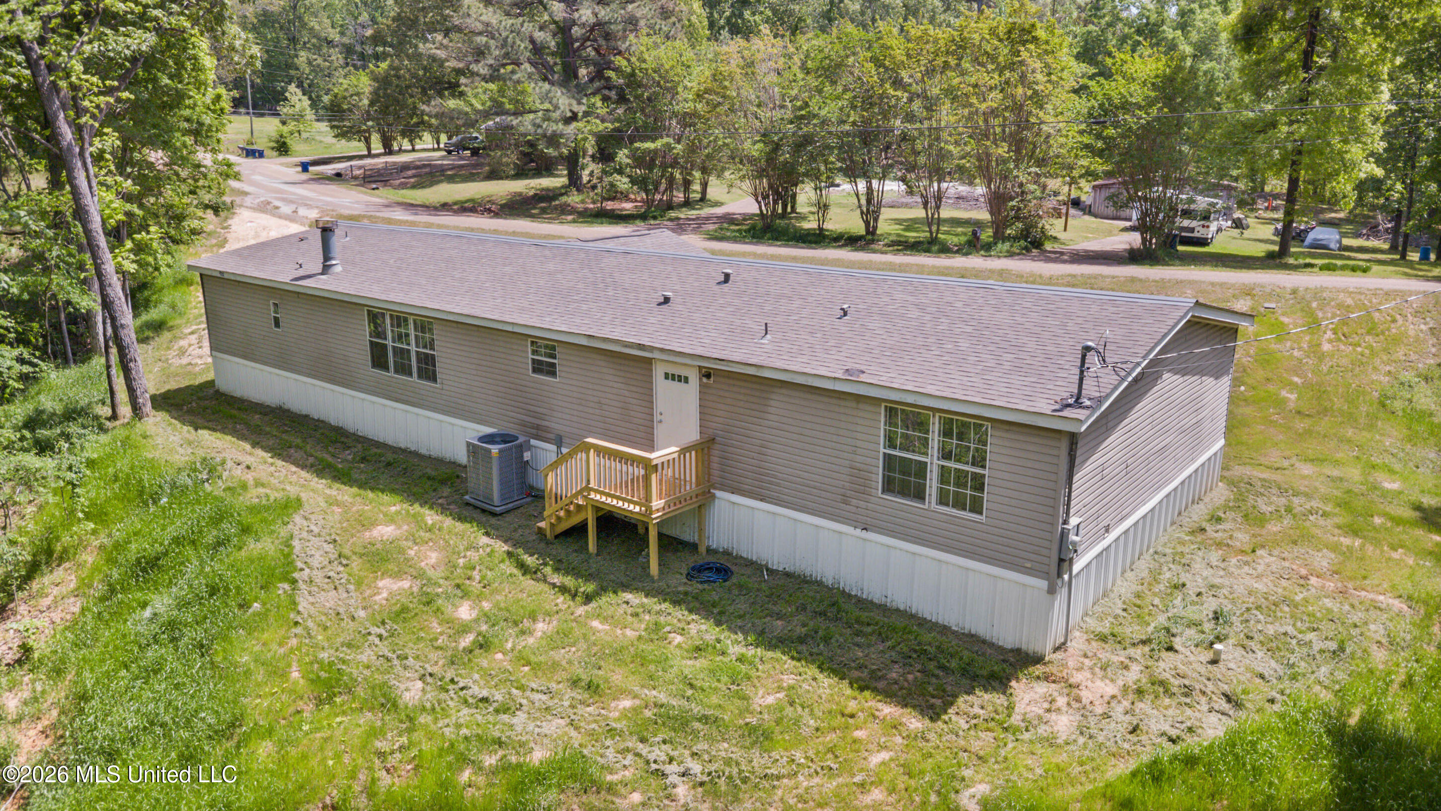 258 Coles Point Road Batesville, MS 38606 - Photo 3 of 36 29_dji_0144_print
