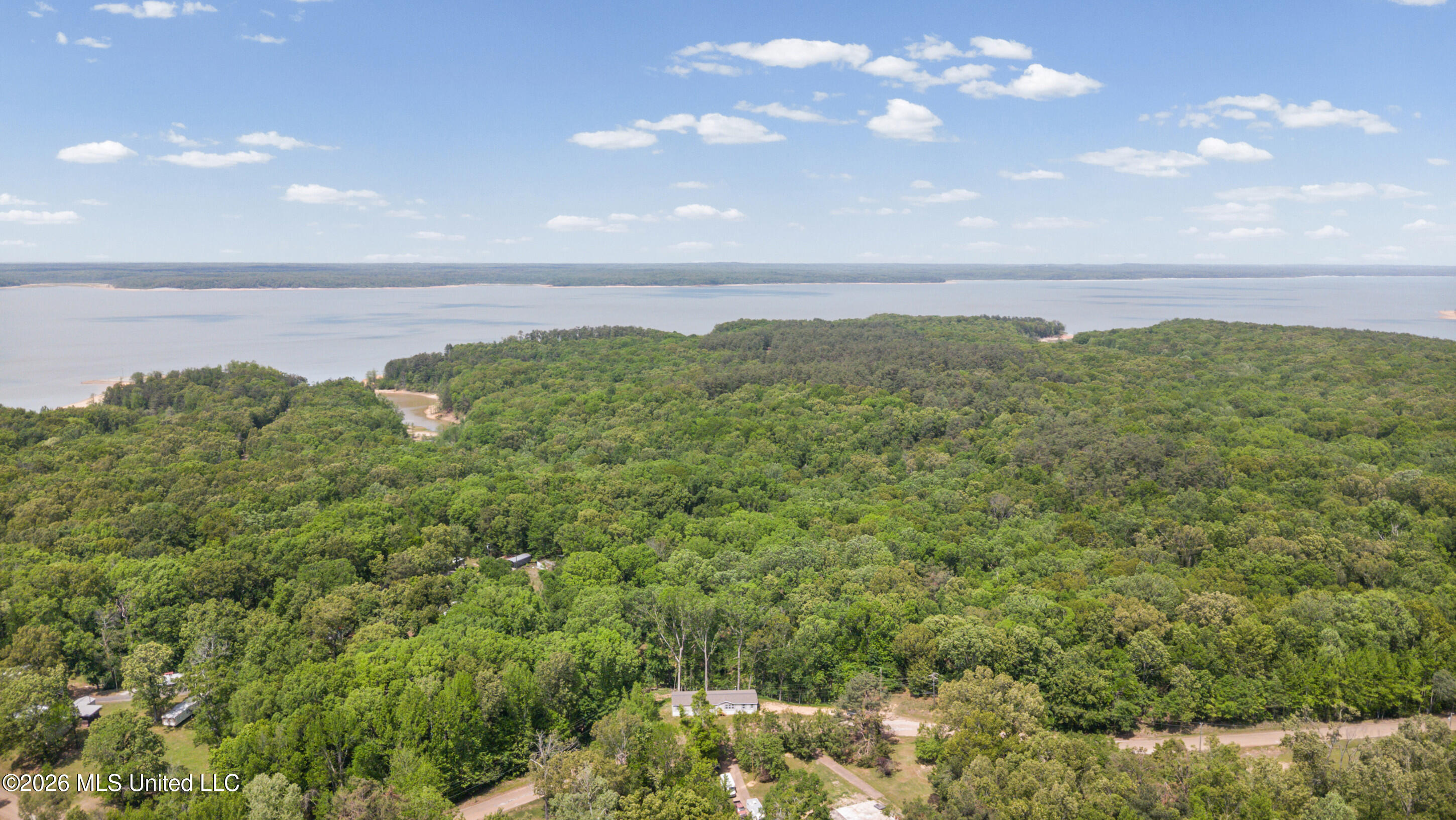 258 Coles Point Road Batesville, MS 38606 - Photo 33 of 36 35_dji_0153_print