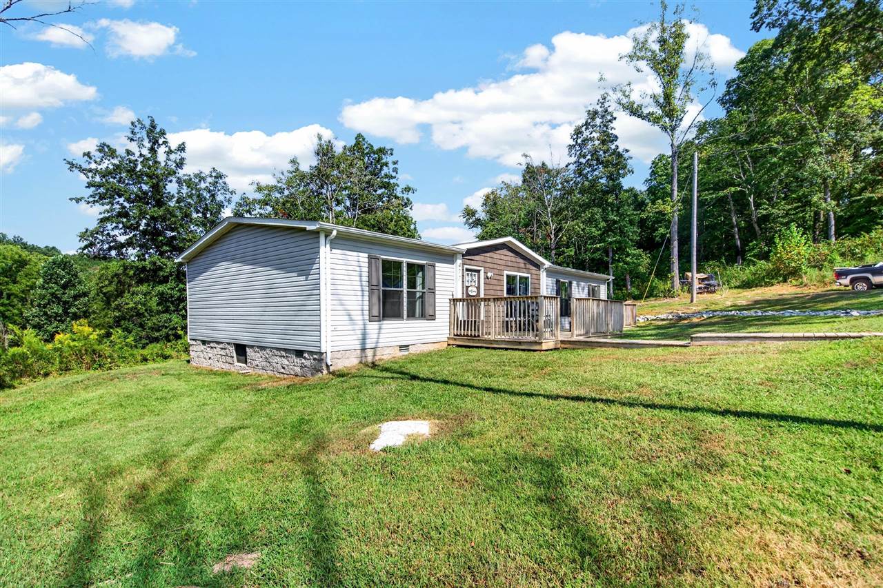 477 Raleigh Wilson Road Bowling Green, KY 42101 - Photo 3 of 33 Gallery Image 3