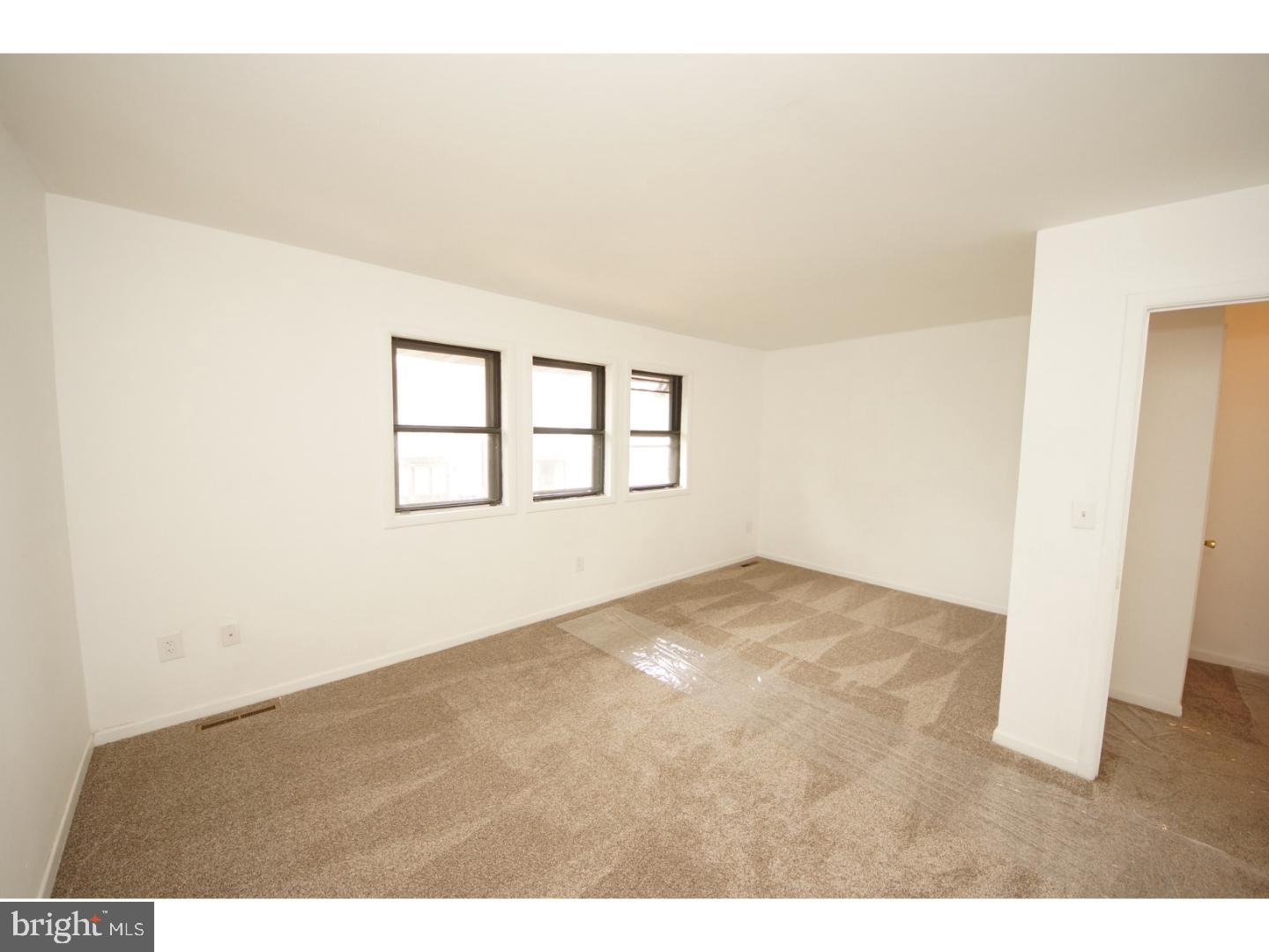 493 Fairfield Road East Windsor, NJ 08520 - Photo 17 of 23 Gallery Image 17