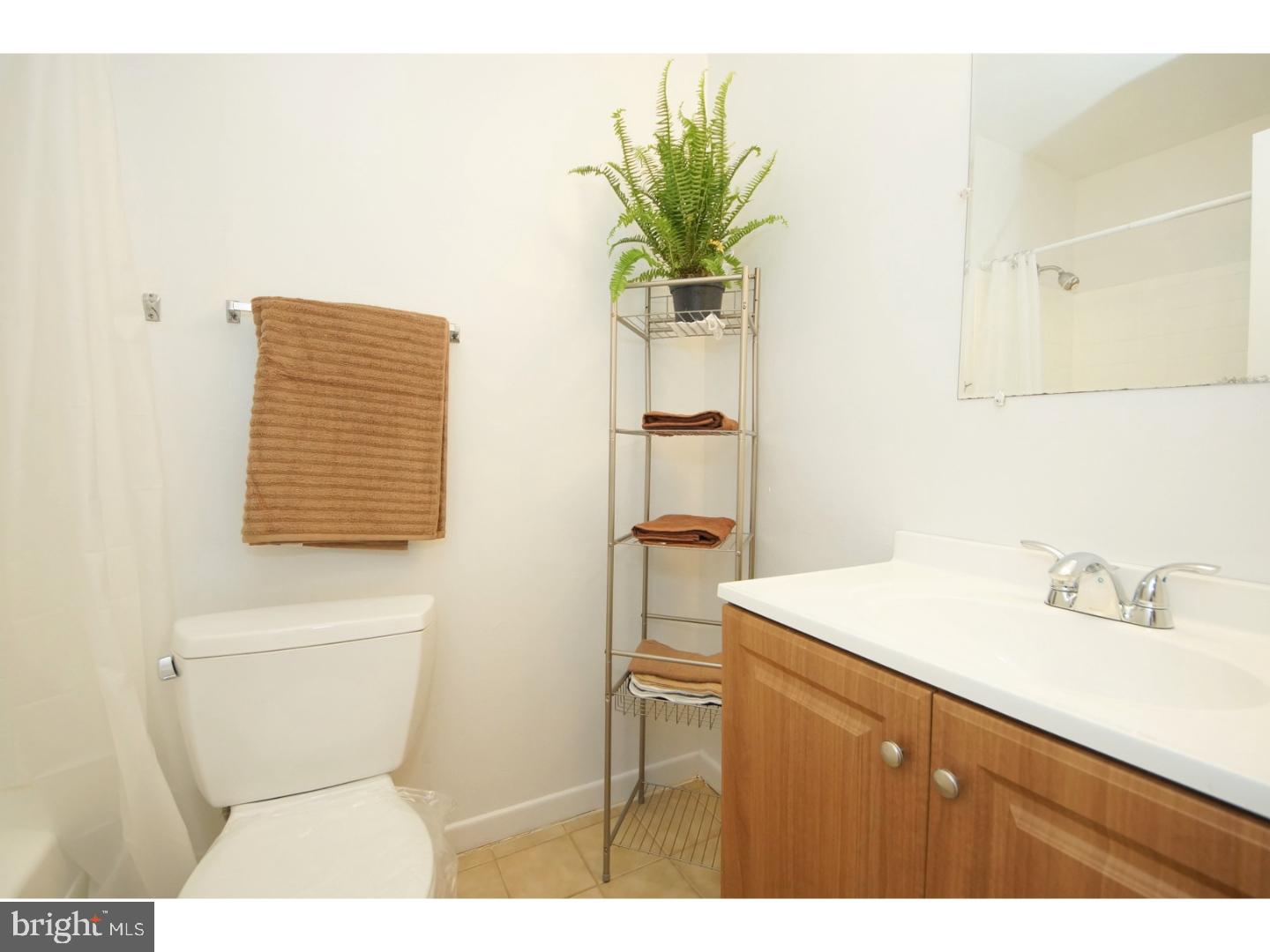 493 Fairfield Road East Windsor, NJ 08520 - Photo 19 of 23 Gallery Image 19