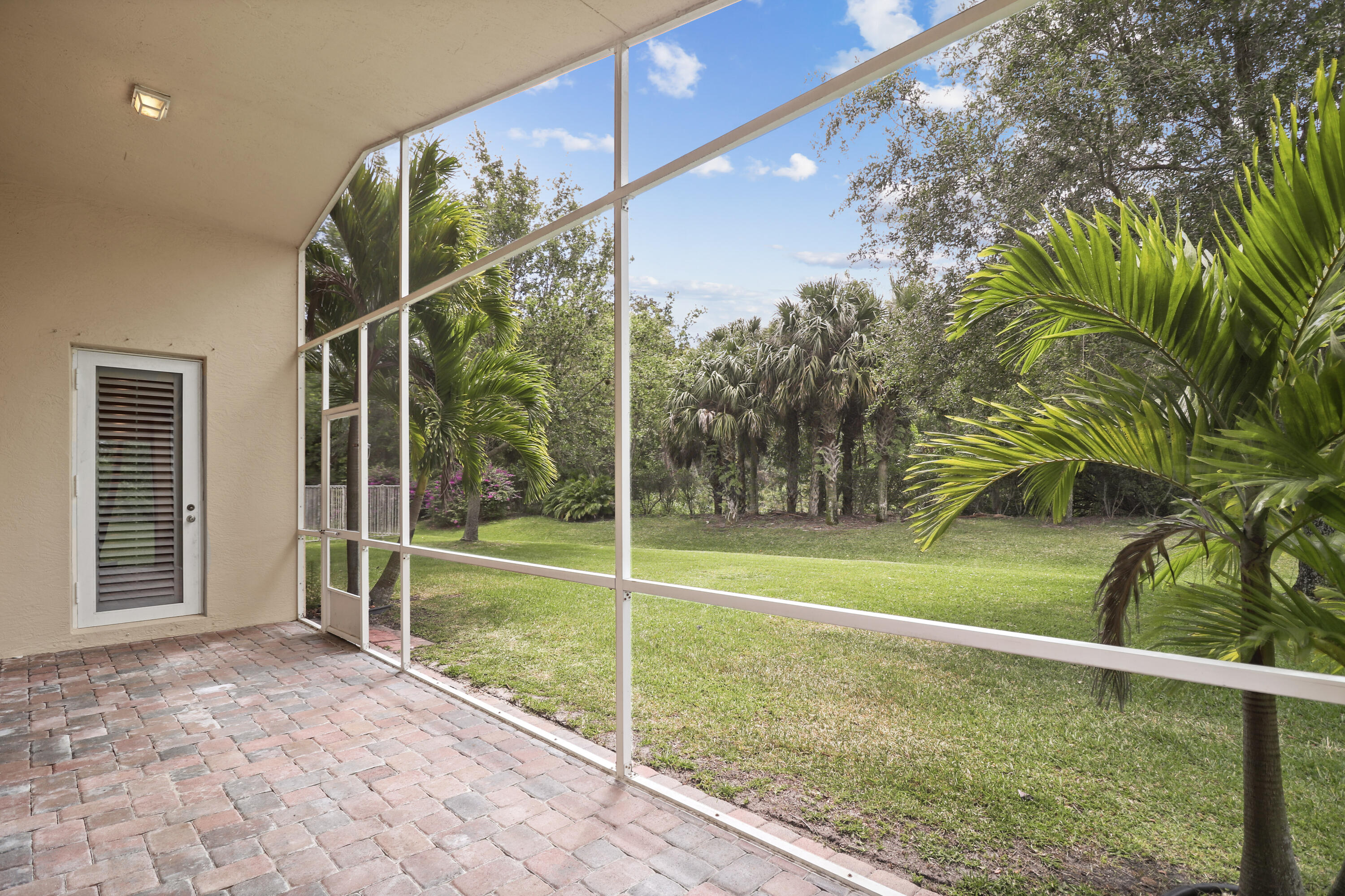 1196 Southeast Fleming Way Stuart, FL 34997 - Photo 30 of 47 34-IMG_4936