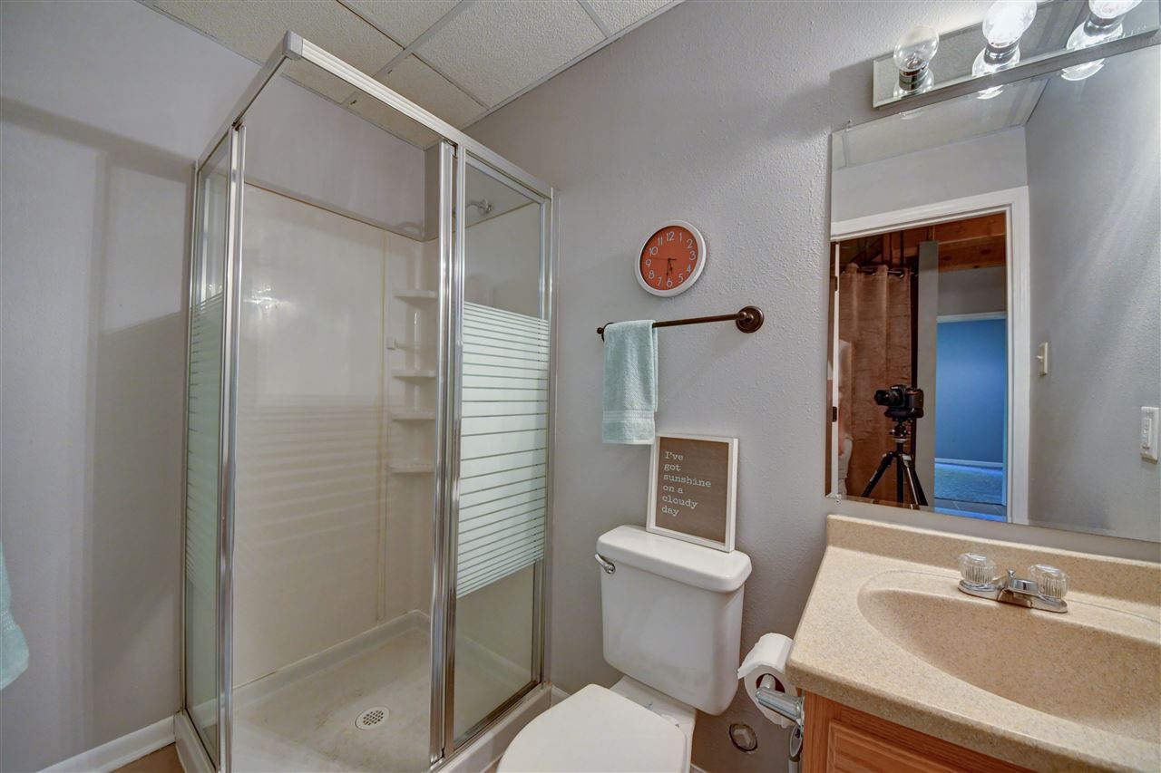 4909 North Willowbend Road Northeast Cedar Rapids, IA 52411 - Photo 40 of 43 Gallery Image 40