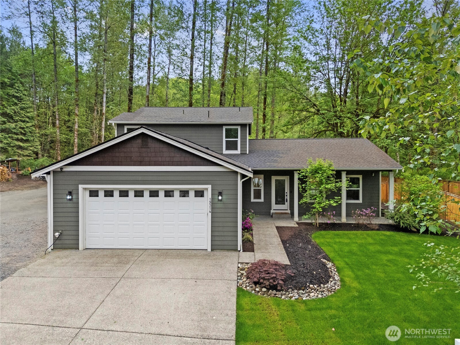 19314 Bergan Road Granite Falls, WA 98252 - Photo 2 of 25