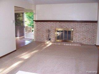 1530 Chevy Circuit Rochester, MI 48306 - Photo 5 of 25 living room