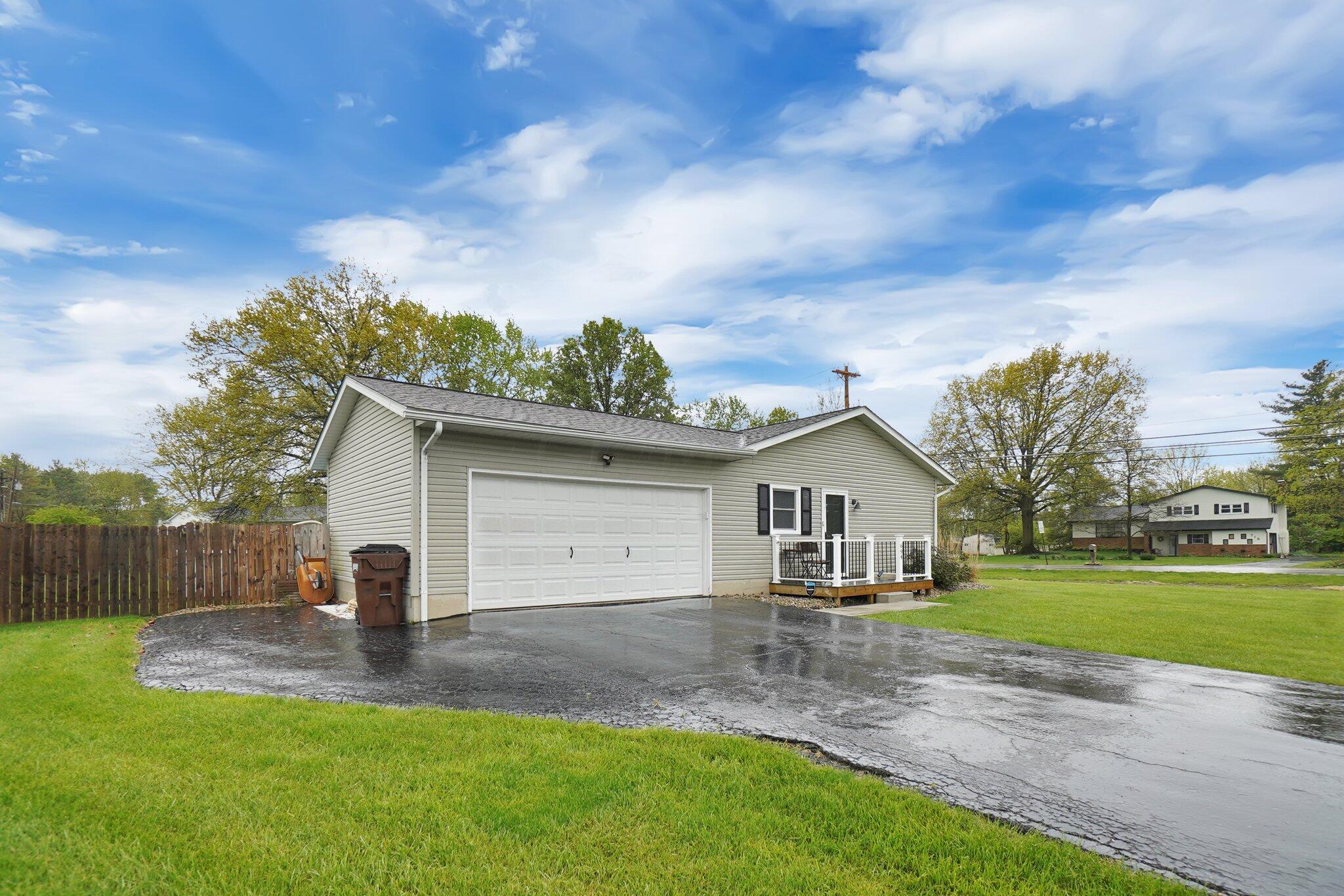 694 Long Road Pickerington, OH 43147 - Photo 28 of 37 28-web-or-mls-694-long-rd