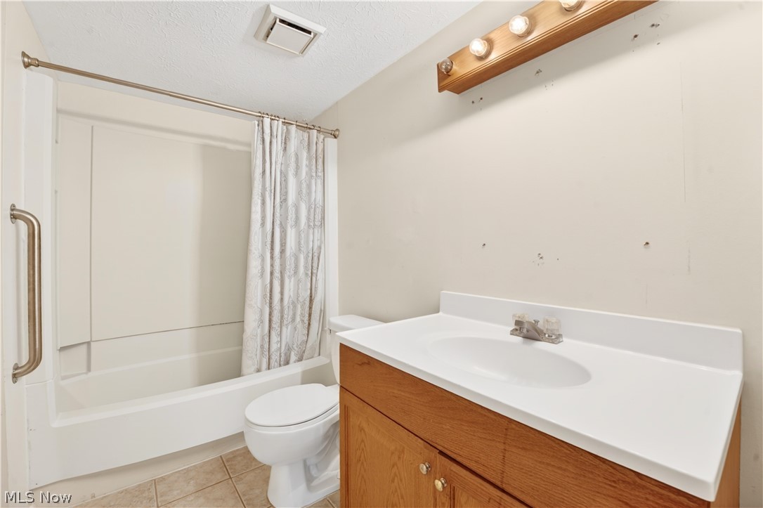 22936 Mastick Road, Unit 101 Cleveland, OH 44126 - Photo 24 of 27