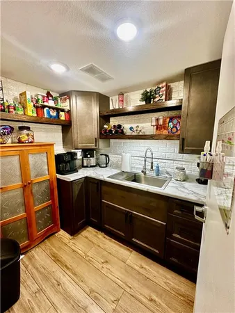 $535,000 | 186 North Sunset Drive, Maryville, MO 64468