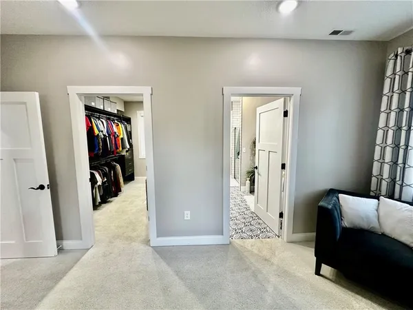 $535,000 | 186 North Sunset Drive, Maryville, MO 64468