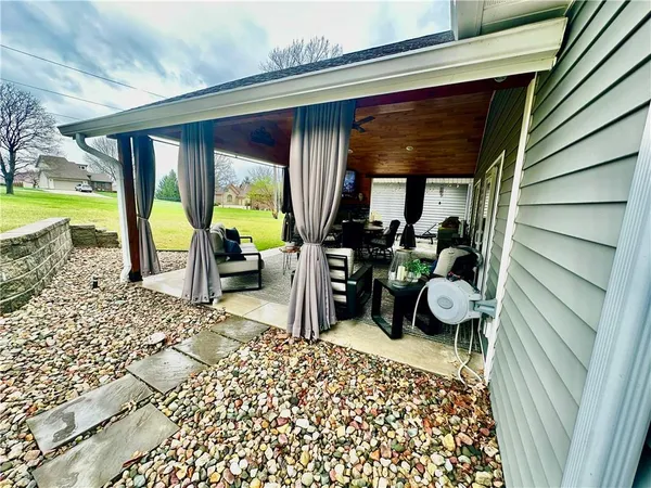 $535,000 | 186 North Sunset Drive, Maryville, MO 64468