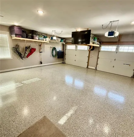 $535,000 | 186 North Sunset Drive, Maryville, MO 64468