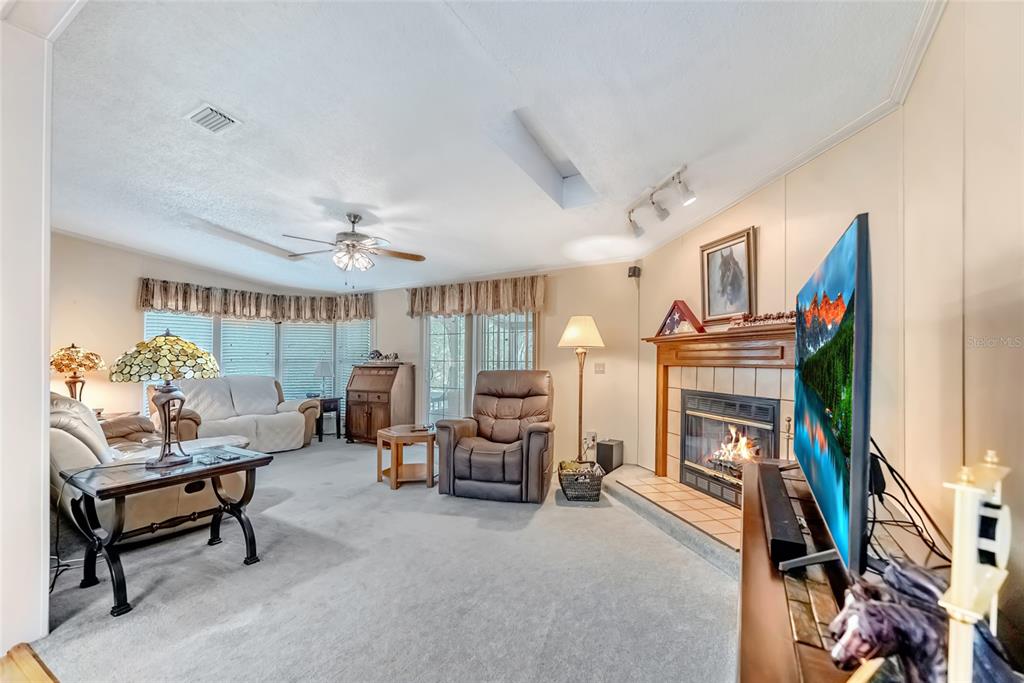 5042 Southwest 166th Court Road Ocala, FL 34481 - Photo 16 of 88