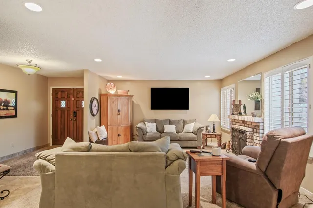 $405,000 | 1816 Plaza De Maria, Modesto, CA 95350