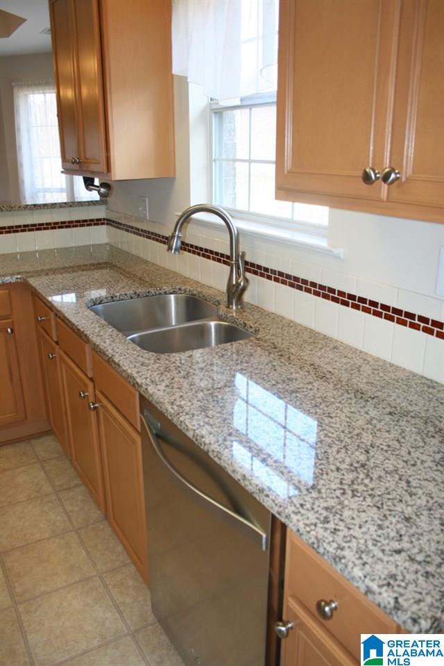 428 Daventry Circle Calera, AL 35040 - Photo 15 of 33