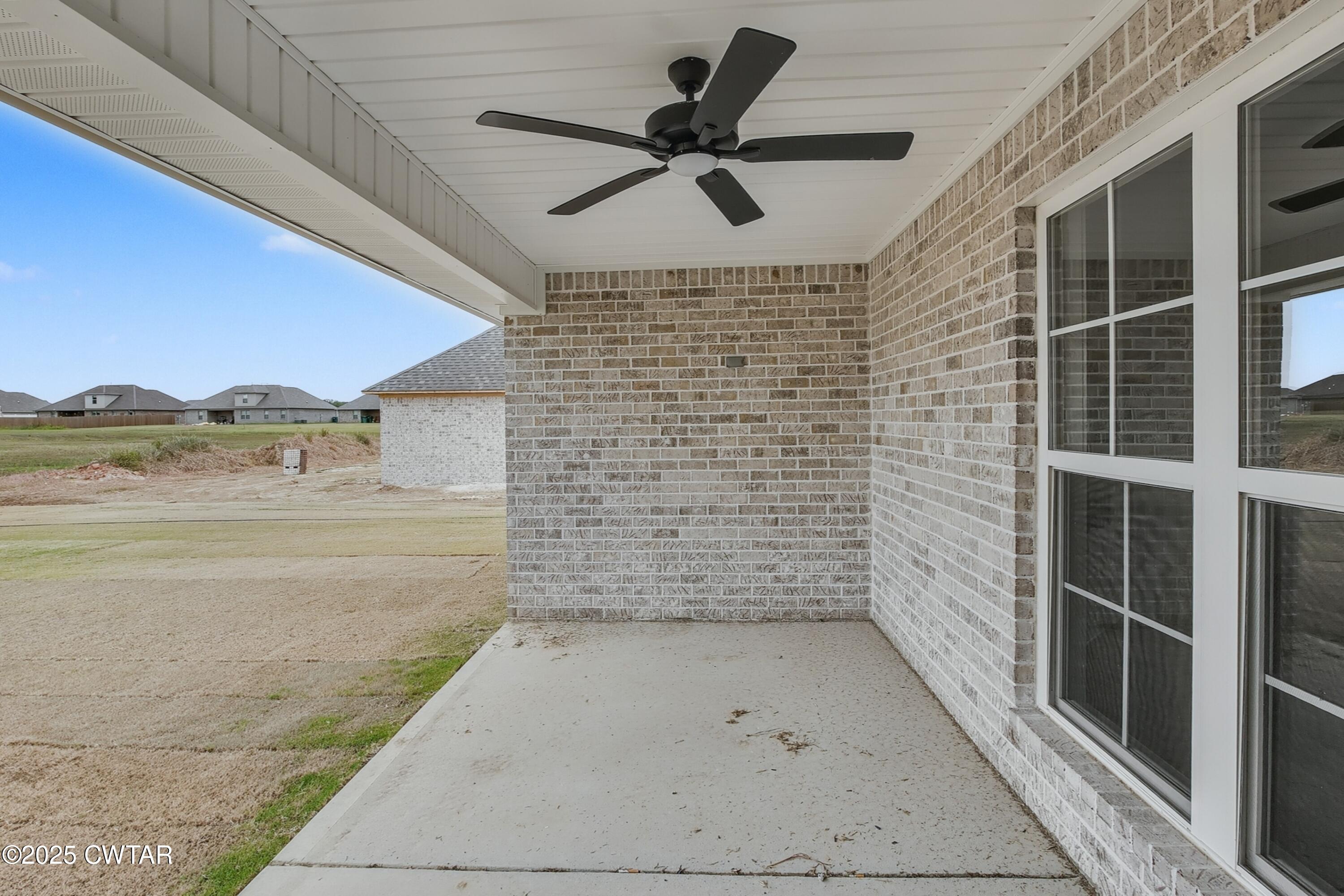 110 Daybreak Loop Medina, TN 38355 - Photo 20 of 21 a view of water heater and empty room