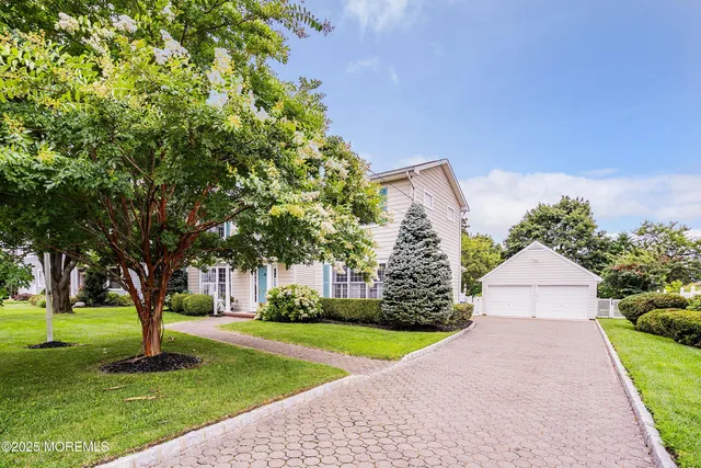 a view of a garden with trees