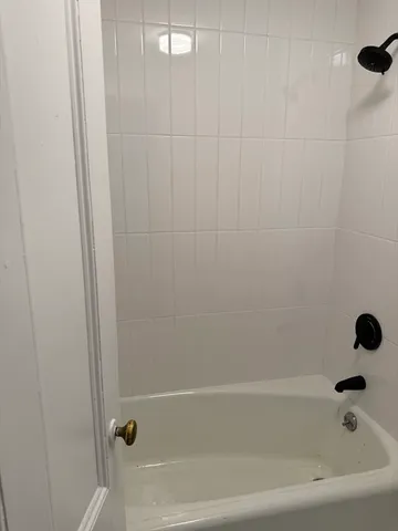 $2,000 | 313 Essex Street, Unit 203, Salem, MA 01970