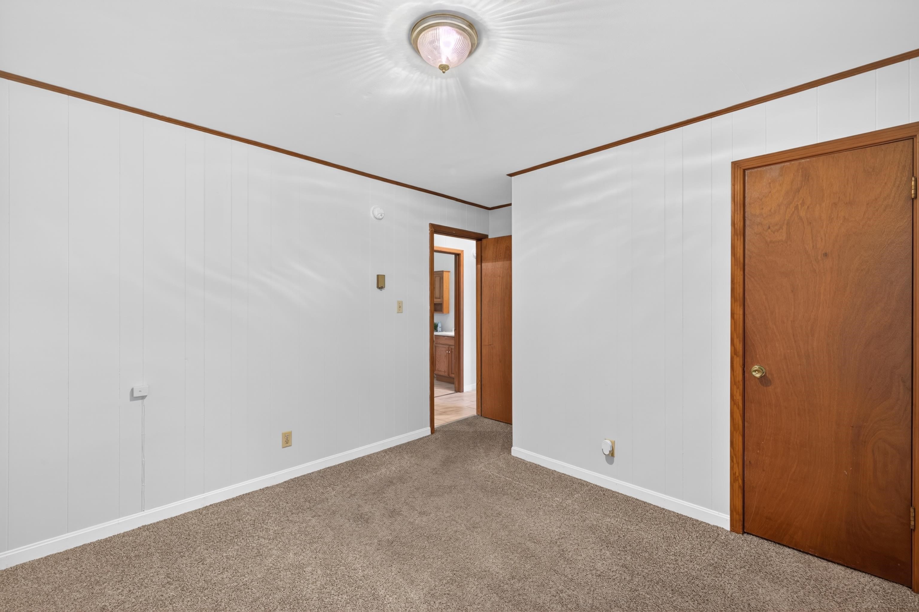 409 13th Street Grottoes, VA 24441 - Photo 26 of 61