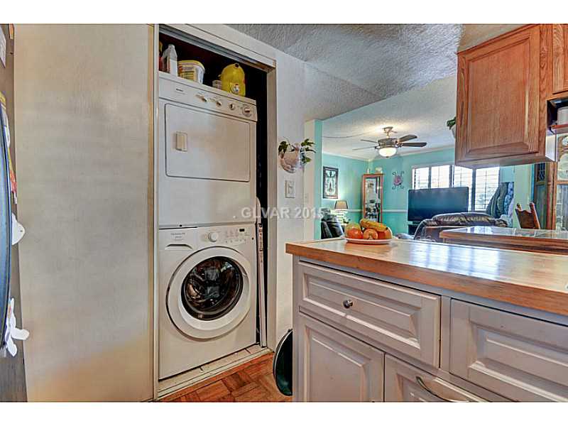5821 Smoke Ranch Road, Unit D Las Vegas, NV 89108 - Photo 10 of 18 Laundry Rm/Area.