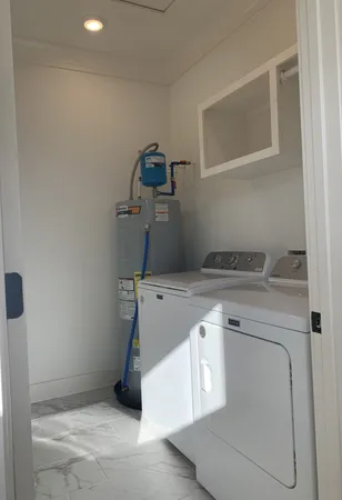 $3,995 | 1408 Lischey Avenue, Unit C, Nashville, TN 37207