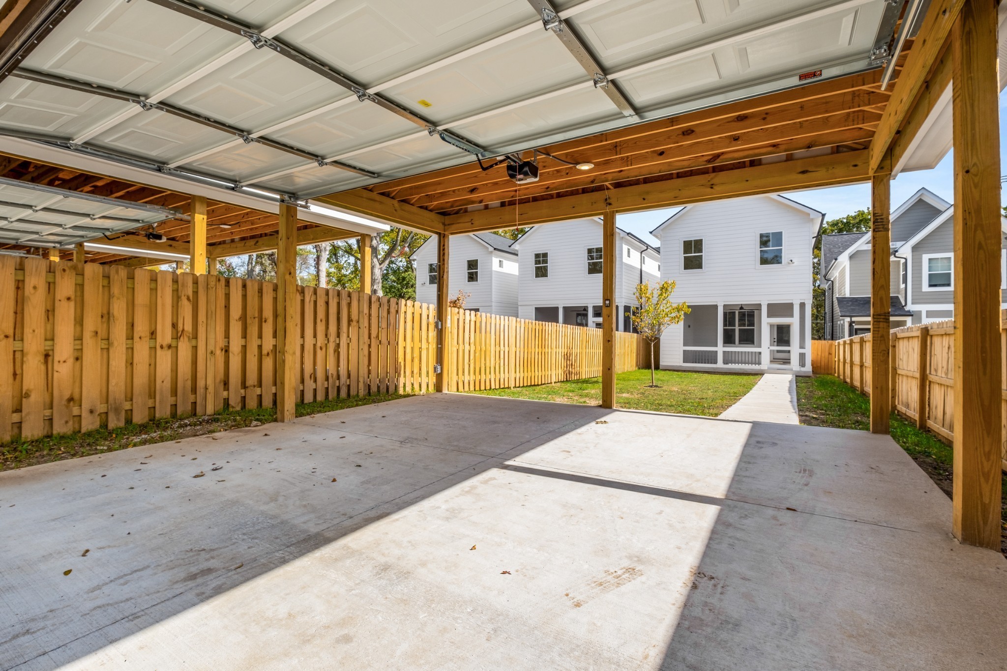 1408 Lischey Avenue, Unit C Nashville, TN 37207 - Photo 26 of 29 a view of a back yard of the building