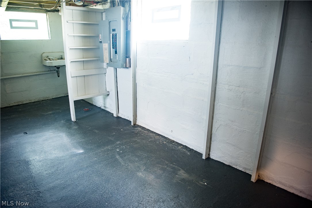 389 Niagara Road Vermilion, OH 44089 - Photo 18 of 18 Basement