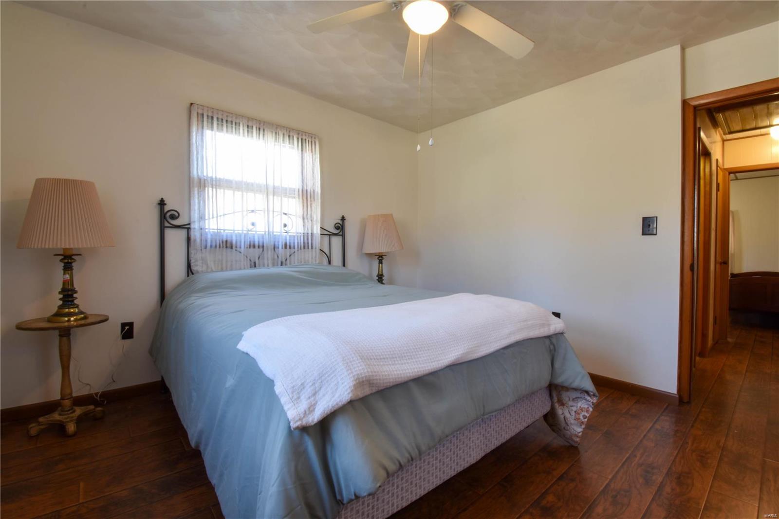 15222 Circle Drive Gillespie, IL 62033 - Photo 19 of 36