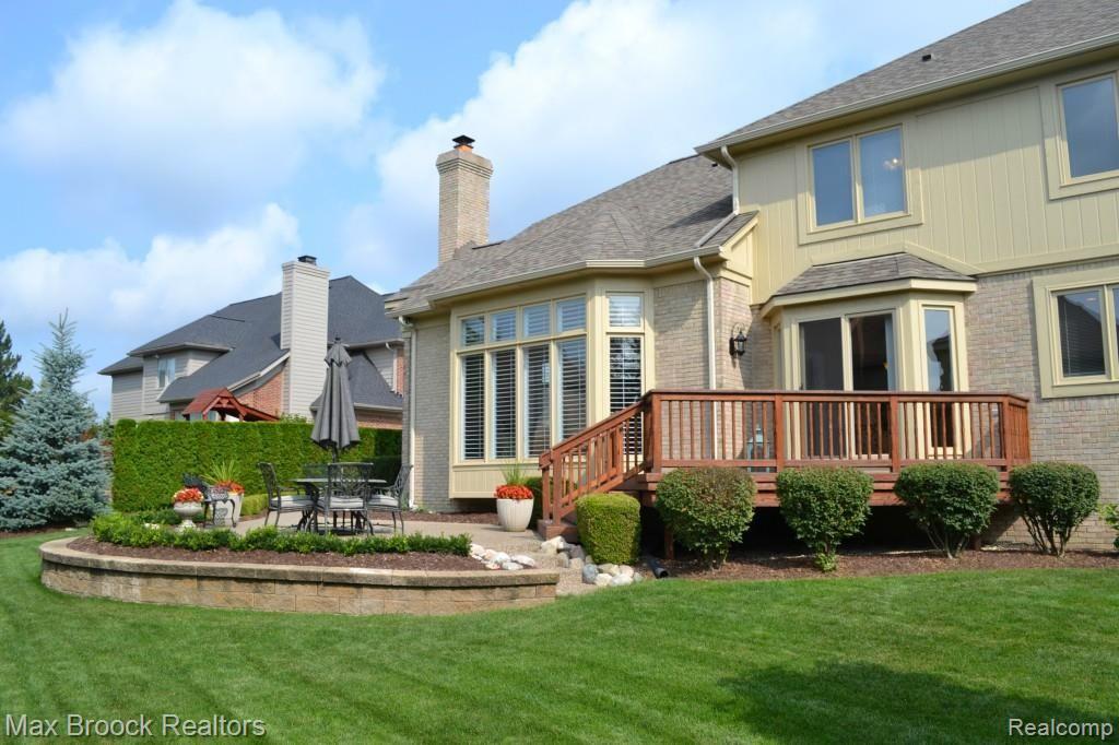 3077 Mapleridge Court Rochester Hills, MI 48309 - Photo 16 of 49