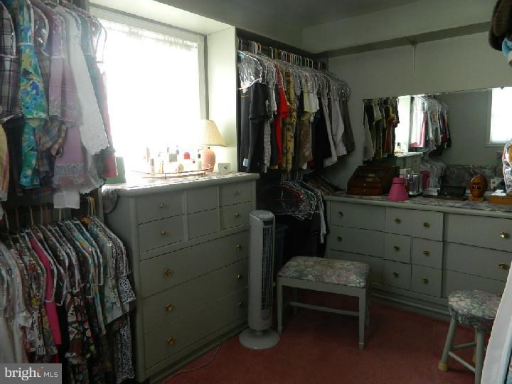 44 Georgetown Road Bordentown, NJ 08505 - Photo 13 of 25 Closet