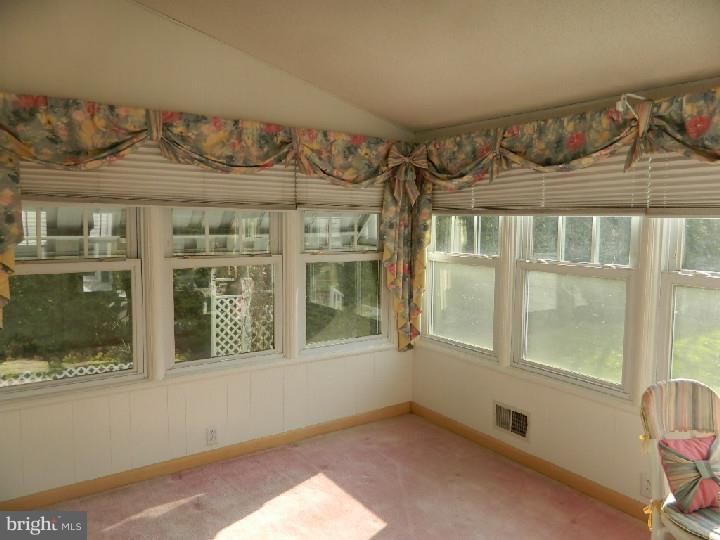 44 Georgetown Road Bordentown, NJ 08505 - Photo 9 of 25 Gallery Image 9