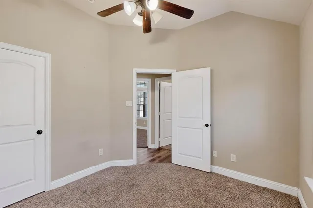 $305,000 | 135 Hillcrest Way, Crandall, TX 75114