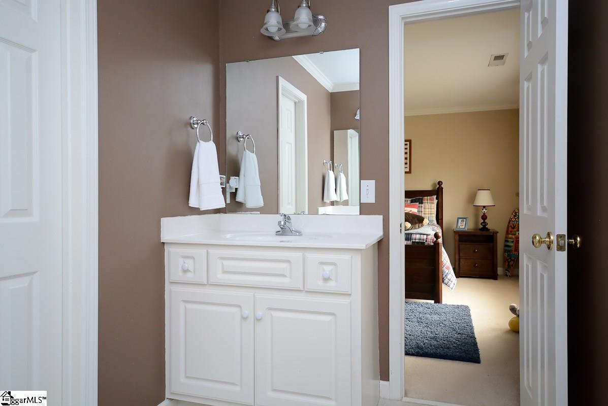 727 Carriage Hill Road Simpsonville, SC 29681 - Photo 17 of 27 Gallery Image 17