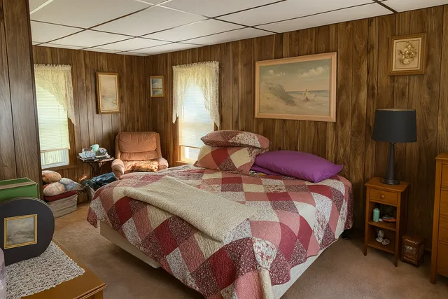 $214,900 | 943 Charles Street, Aurora, IL 60506