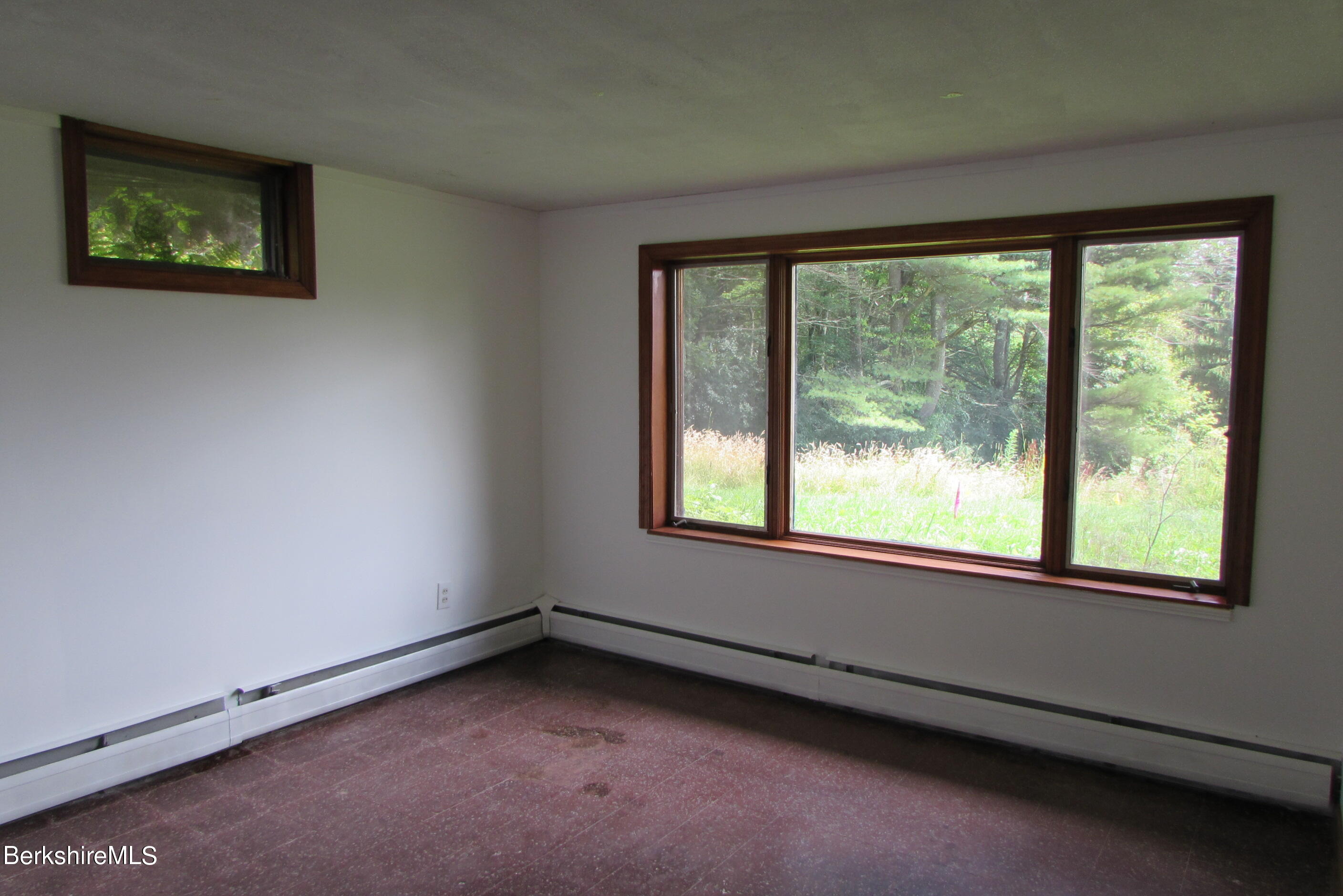 103 Patton Road Richmond, MA 01254 - Photo 19 of 37 an empty room with a window