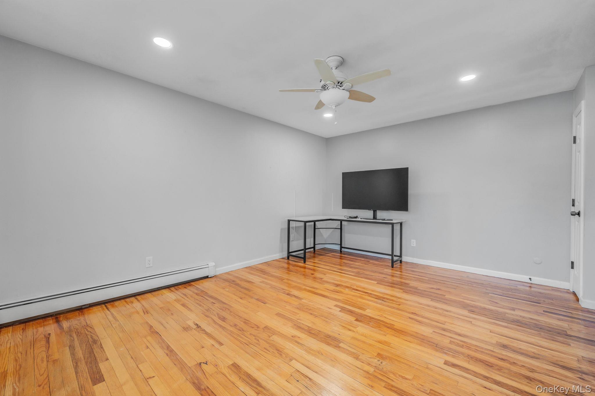 41 Arch Lane, Unit 2B Islip, NY 11751 - Photo 7 of 16